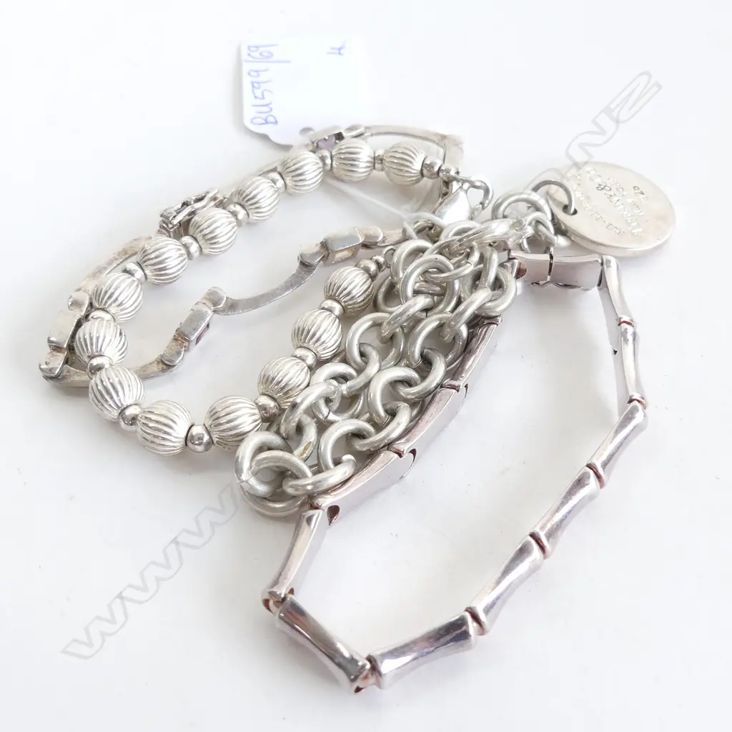 4 STG BRACELETS 69 GRAMS Image 1++
