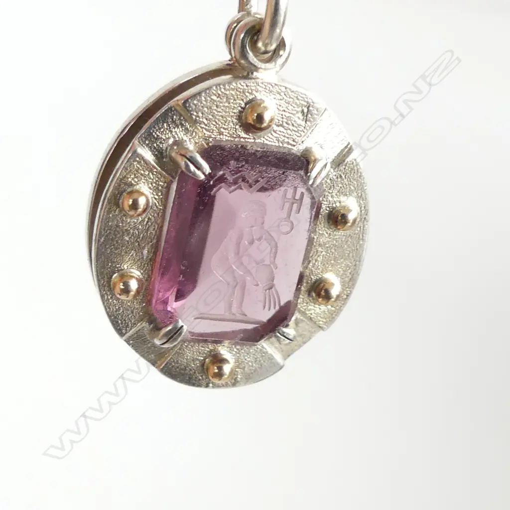 INTAGLIO CUT AMETHYST PENDANT ON SILVER ALBERT CHAIN Image 1++