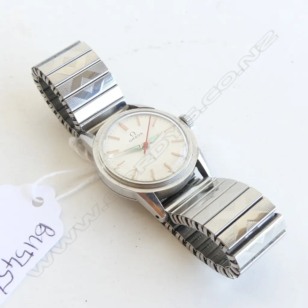 STAINLESS STEEL OMEGA WATCH... Image 1++