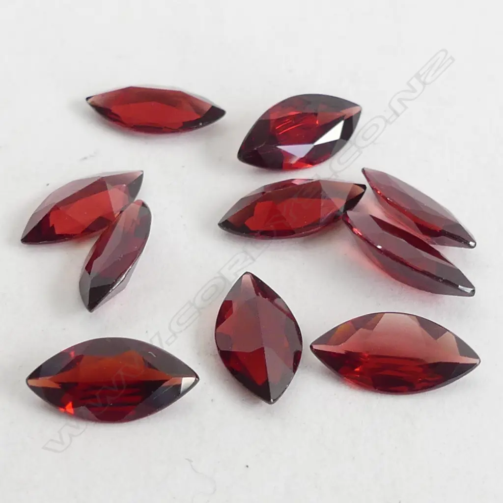 10 MARQUOISE FACETED GARNETS - ALL SAME SIZE Image 1++