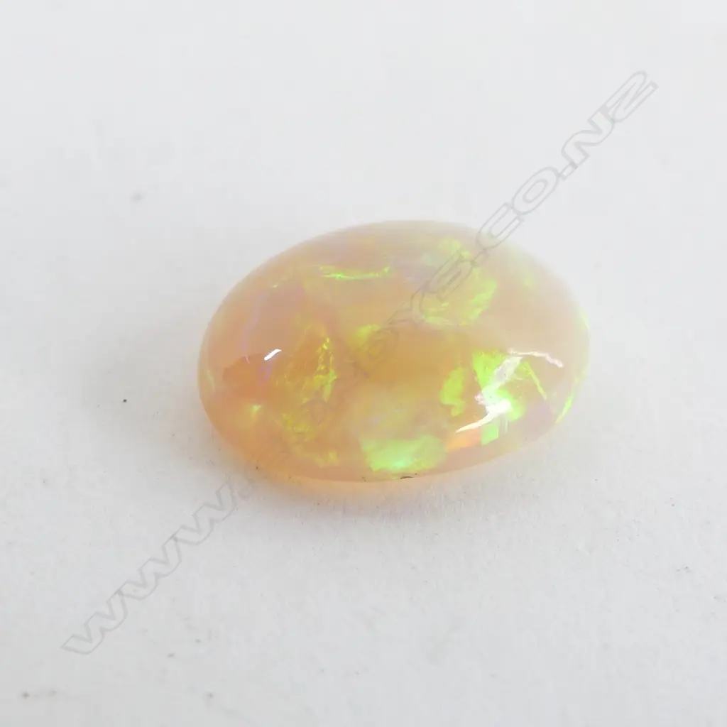 3.49 OVAL OPAL CABOCHON Image 1++