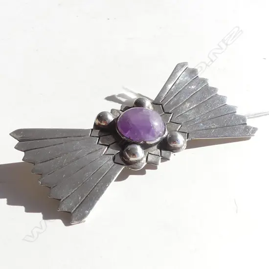 MEXICAN SILVER AND AMETHYST ART DECO STYLE BROOCH