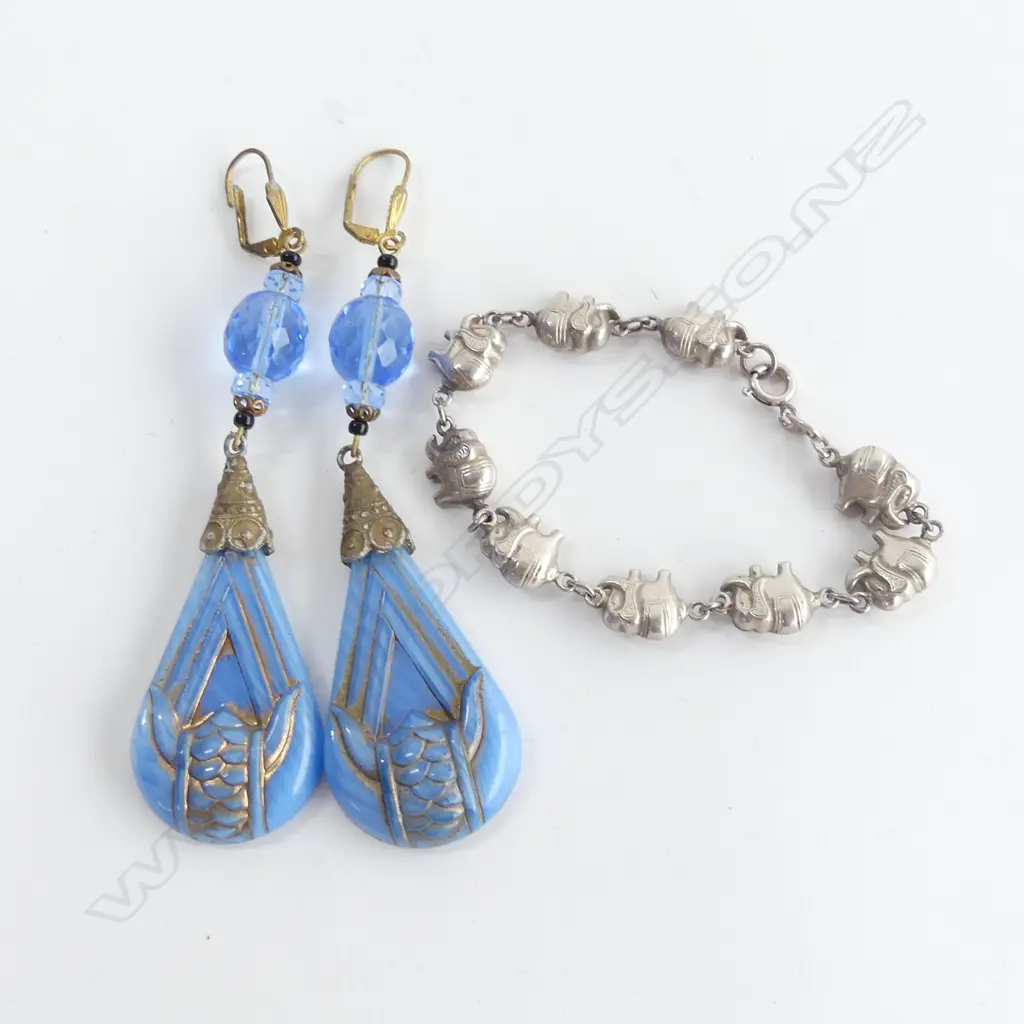 SILVER ELEPHANT BRACELET + PR DECO BLUE PLASTIC DROP EARRINGS Image 1++