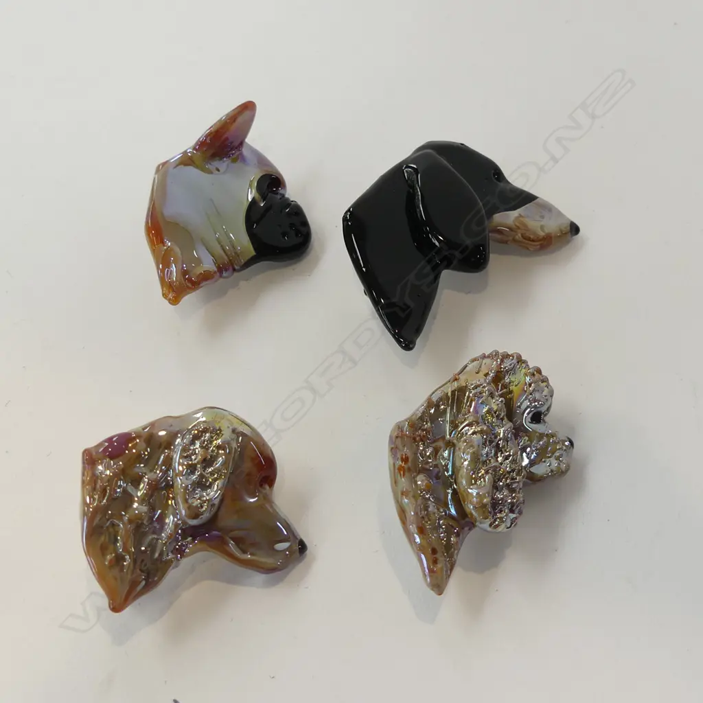 NEIL HARRIS DECORATIVE GLASS JEWELLERY; 4 ASST DOG BROOCHES  - EACH IN INDIVIDUAL BOX... Image 1++