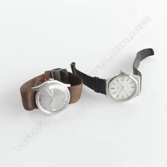 2 GENTS VINTAGE WATCHES; OLYMPIC QUARTZ & NIVADA (RUNS)