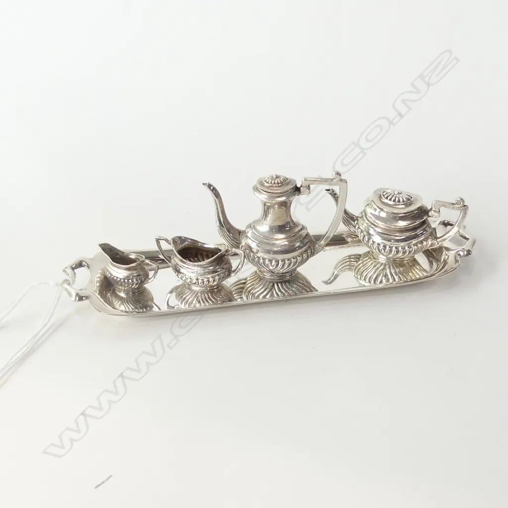 MINIATURE SILVER TEA SET ON TRAY BIRMINGHAM 1986 66gm Image 1++