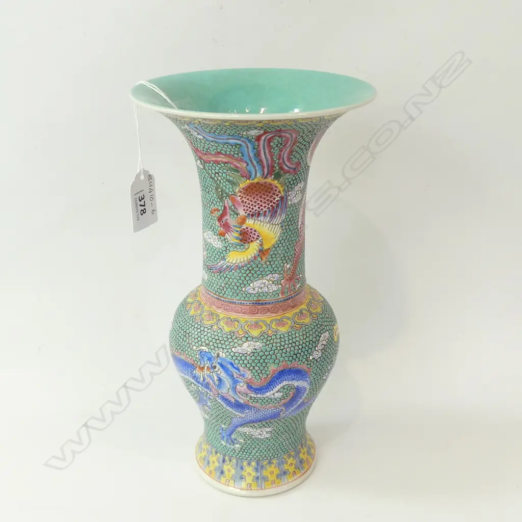 KANGXI VASE - GREEN WITH COLOURFUL DRAGONS & PATTERNS H. 250MM Image 1++