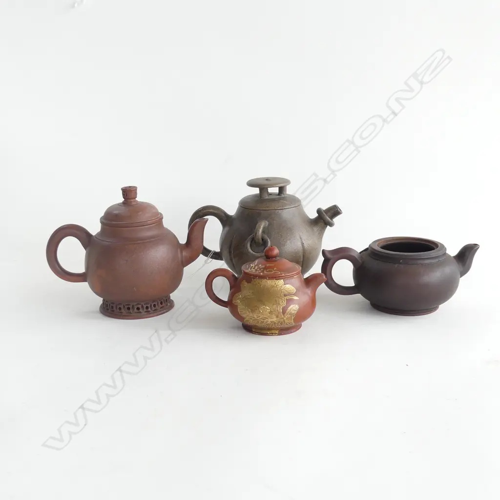 4 ASST SM ORIENTAL TEAPOTS, ALL A/F Image 1++