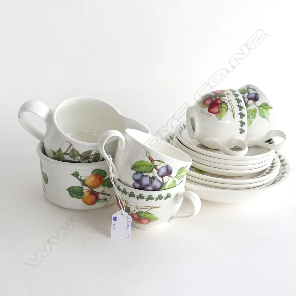 ASST PORTMEIRION POMONA; 4 CUPS & SAUCERS, 3 PLATES, SHALLOW BOWL,  JUG & RAMEKIN,  Image 1++
