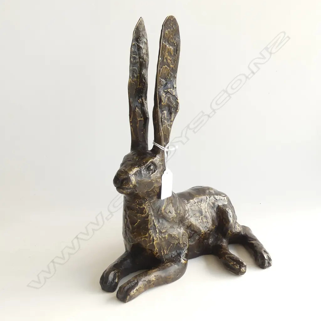 BRONZED SEATED HARE RABBIT H.315mm Image 1++