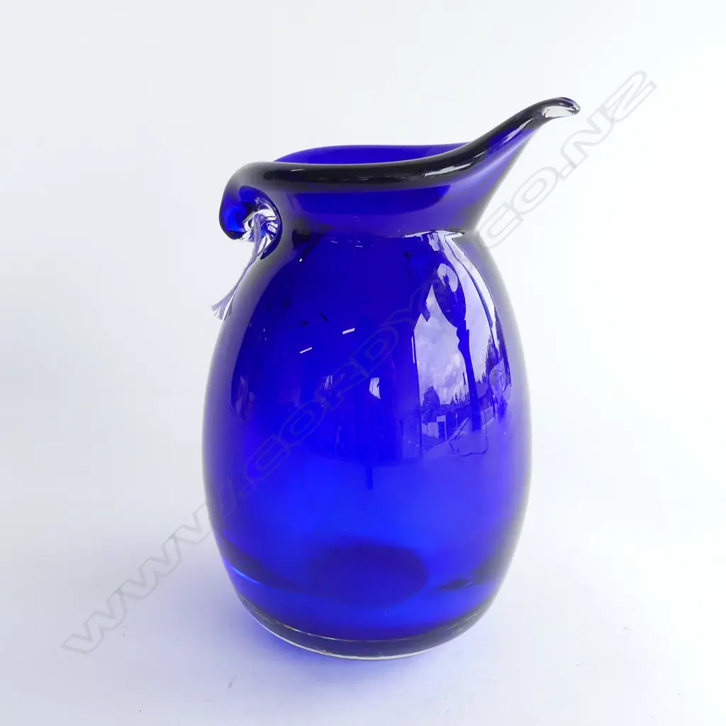 GARRY NASH? UNSIGNED BLUE GLASS VASE H.190mm Image 1++