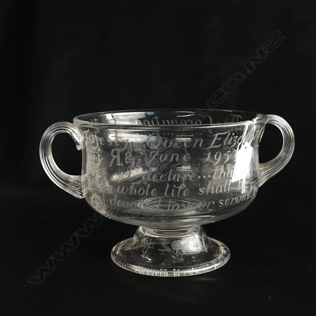 QUALITY ENGRAVED CRYSTAL 'COMMONWEALTH CUP' LTD. ED. FOOTED BOWL 1953 QEII Image 1++