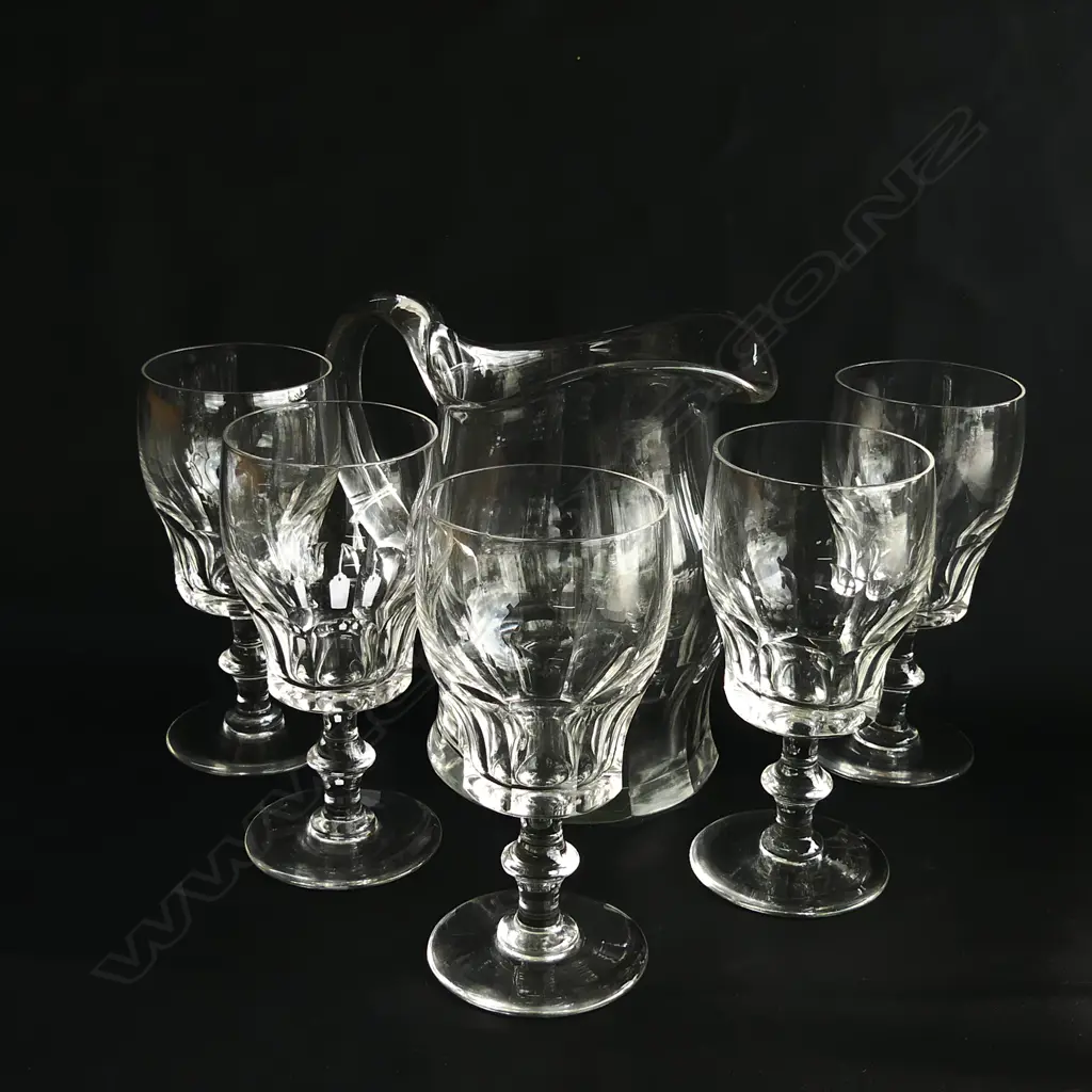 FACET CUT CRYSTAL JUG & 5 GLASSES H.150mm Image 1++