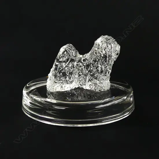LHASA APSO GLASS STATUETTE - SIGNED & DATED 'NEIL HARRIS 2016'