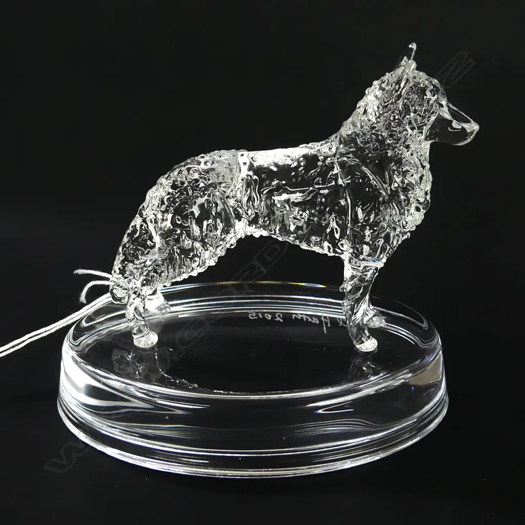 SIBERIAN HUSKY GLASS STATUETTE - SIGNED & DATED 'NEIL HARRIS 2015' Image 1++