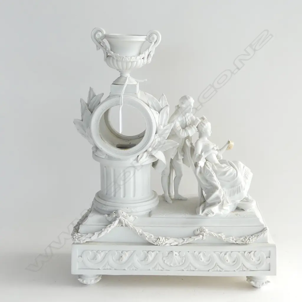 BISQUE PORCELAIN MANTLECLOCK HOLDER (fingers AF) H.350mm  Image 1++
