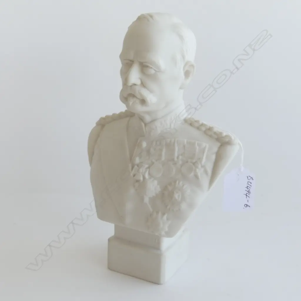 ROBINSON & LEADBEATER PARIAN WARE PORTRAIT BUST LORD ROBERTS BY W C LAWTON C1900 Image 1++