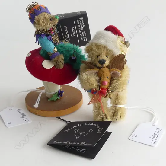 2 DEB CANHAM COLLECTORS CLUB BEARS; 'HOLIDAY SANTA' & 'CATERPILLER' w. CERTIFICATES H.110mm
