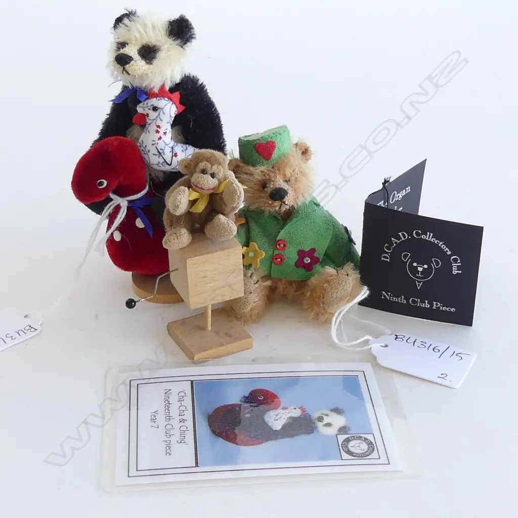2 DEB CANHAM LTD. ED. BEARS; 'THE ORGAN GRINDER w. MONKEY' & 'CHA-CHA & CHING' w. certificates H.110mm Image 1++
