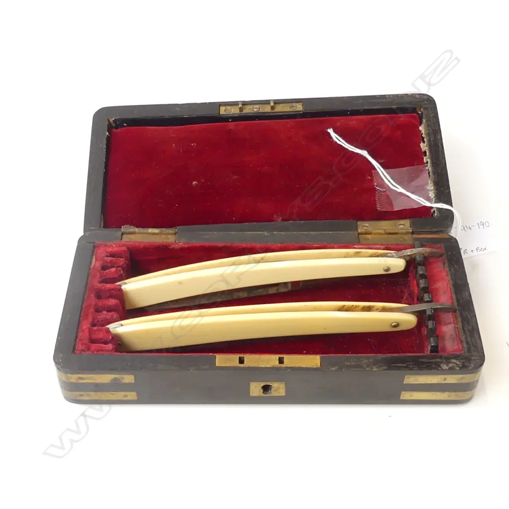 PR CUT THROAT RAZORS IN VICTORIAN BRASS DETAILS BOX. ONE HINGE A/F Image 1++