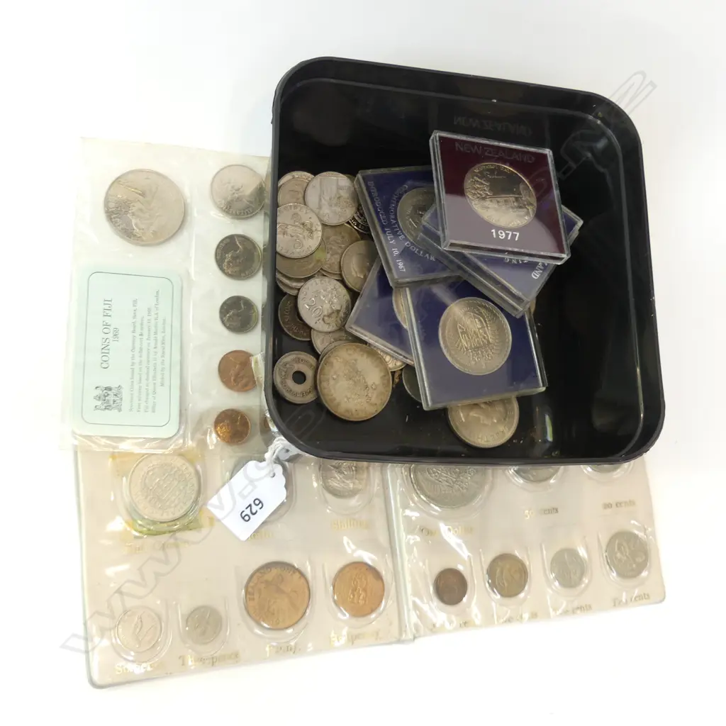 ASST. WORLD COINS Image 1++
