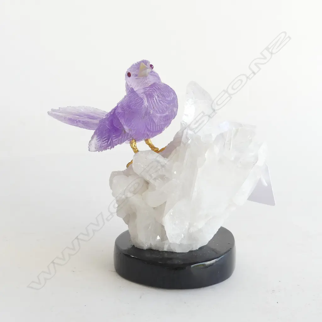 ROCK CRYSTAL CARVED AMETHYST BIRD ON CRYSTAL BASE.H.115mm Image 1++