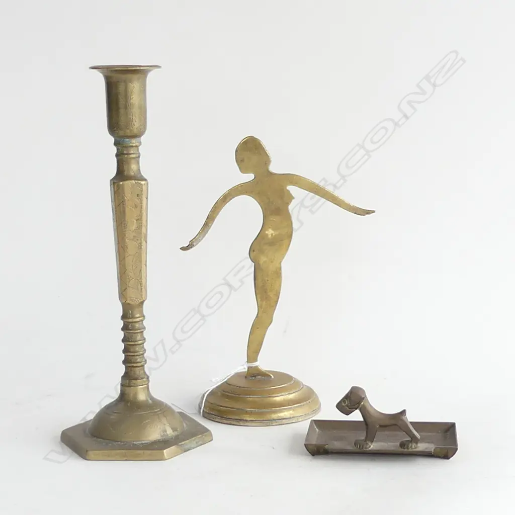DECO BRASS SILHOUETTE FIGURE H.190mm + CANDLESTICK & CARD TRAY w. DOG Image 1++