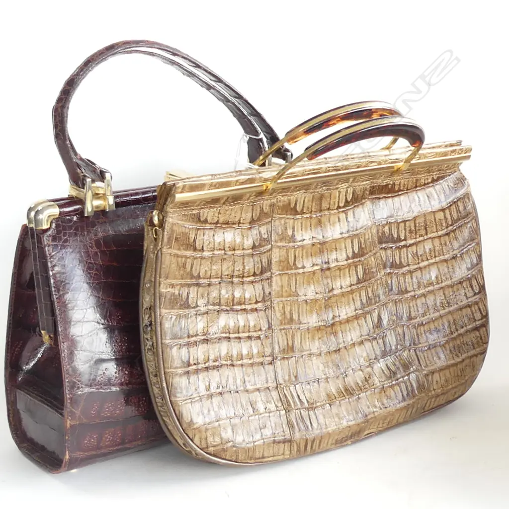 VINTAGE CROCODILE LEATHER HAND BAG WITH  FAUX TORTOISESHELL HANDLES Image 1++