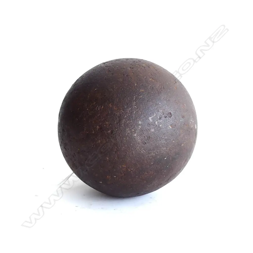 (20673) OLD CANON BALL D. 80mm Image 1++