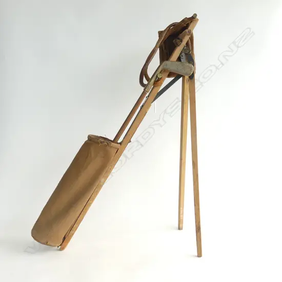 RARE EARLY GOLF BAG 'OSMONDS AUTOMATION' PATENTED 1893 WITH SINGLE CLUB H. 570mm