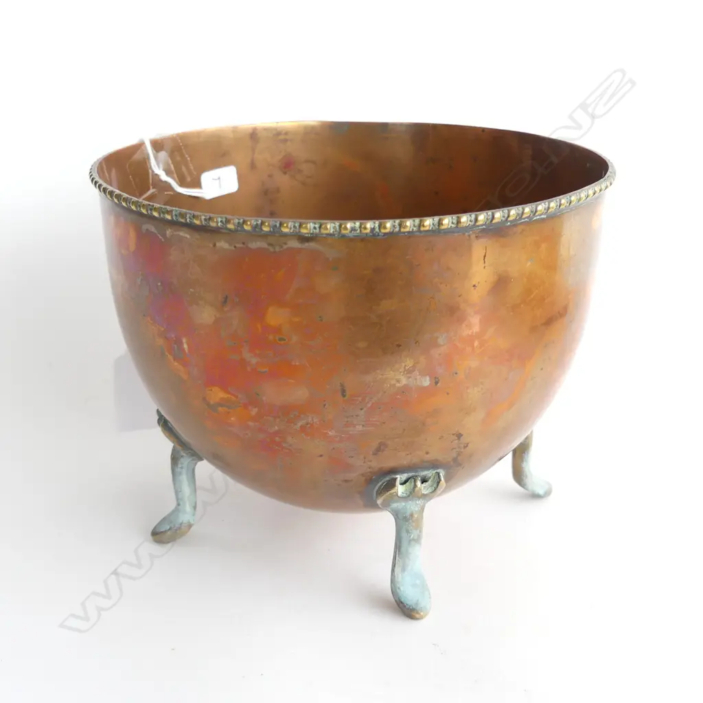 VINTAGE TURKISH BOWL W 4 BRASS FEET DIA 167MM H 130MM Image 1++
