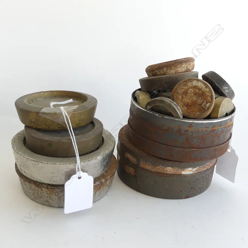 SET 9 OLD FLAT CIRCULAR BRASS & OTHER WEIGHTS + 2 TINS SML WEIGHTS nails etc Image 1++