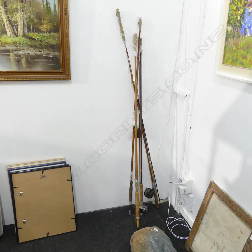 5 VINTAGE 2 PCE FISHING RODS (3 SPLIT CANE)... Image 1++