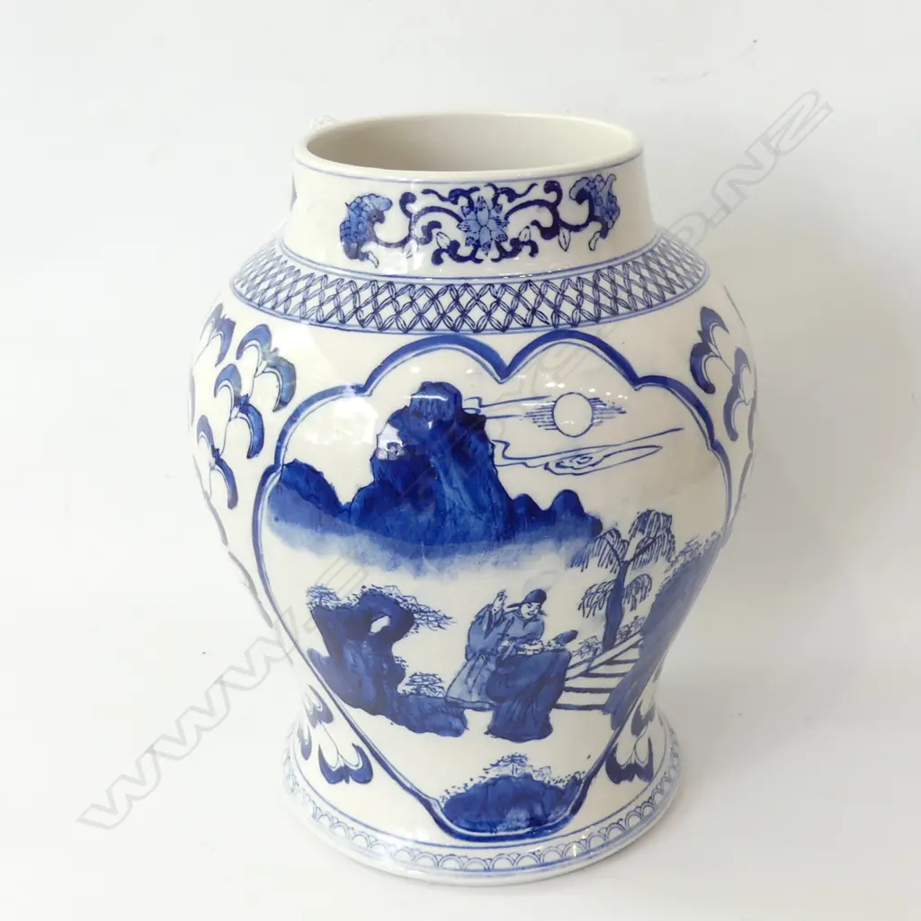 LGE B/W GINGER JAR NO LID H.310mm Image 1++