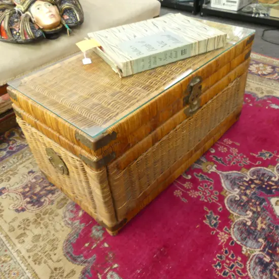 PR ORIENTAL WOVEN CANE CHESTS w. GLASS TOPS AS COFFEE TABLES 810x400x440mm
