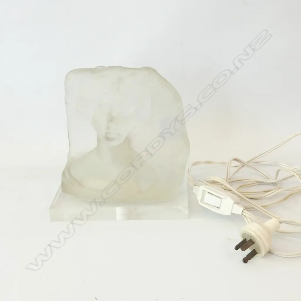 FROSTED GLASS LAMP w. PERSPEX BASE H.180mm Image 1++