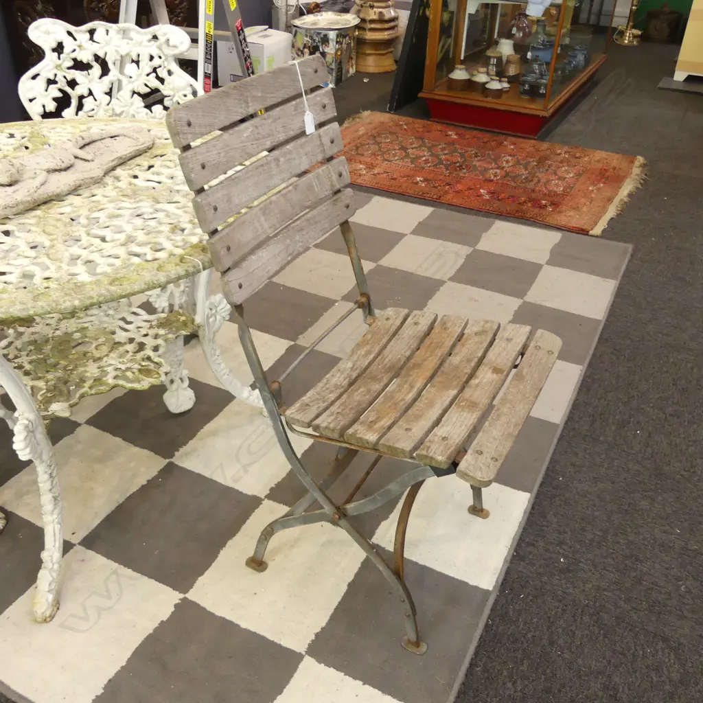 WOODEN GARDEN CHAIR  Image 1++