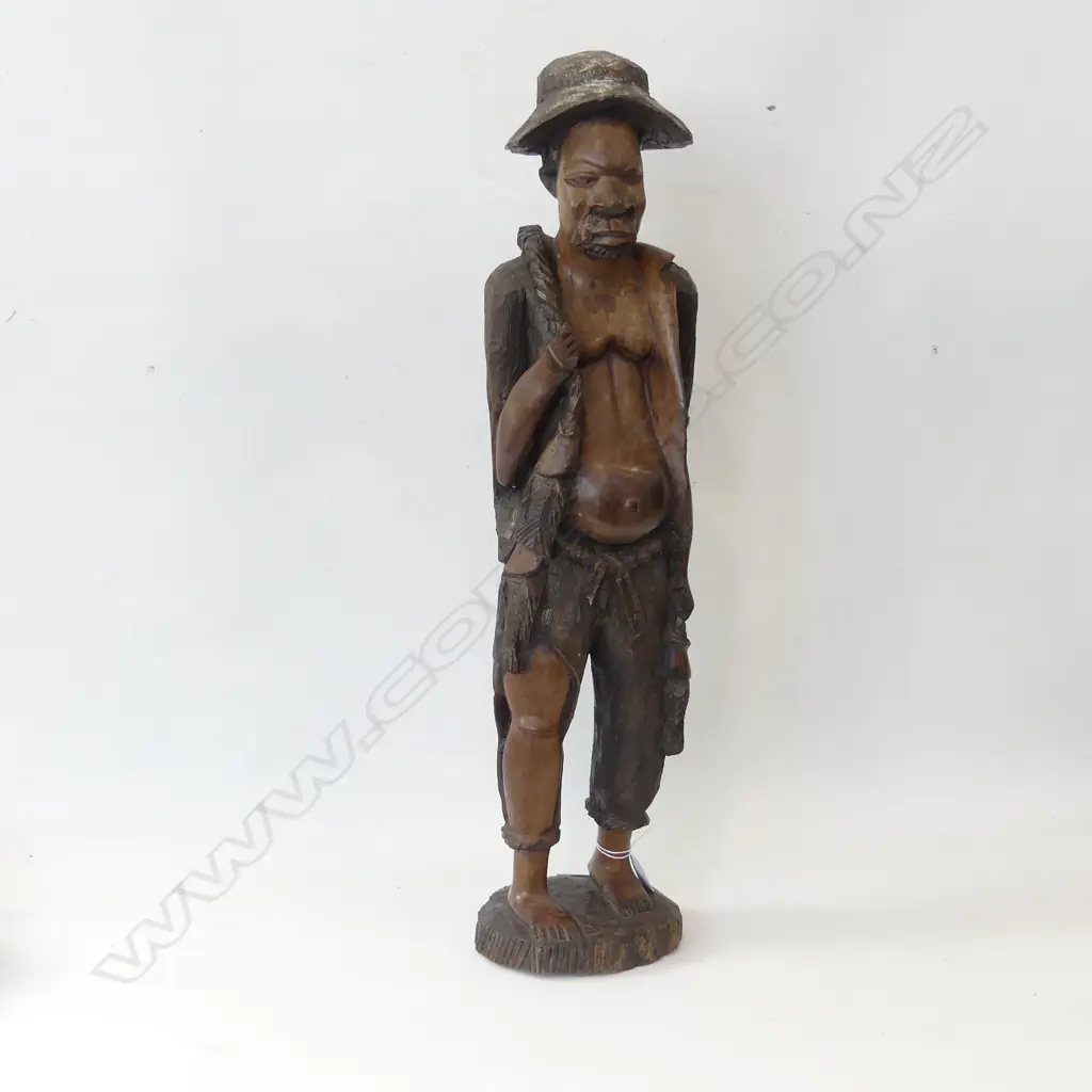 CARVED NATIVE FIGURE 700mmH Image 1++