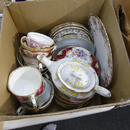 Royal Albert trios