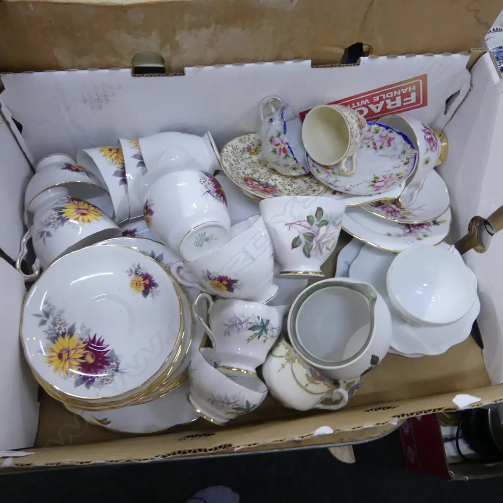 BOX ASST TRIOS ETC... Image 1++