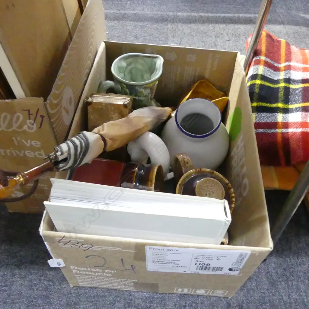 BOX LOT ASST. CERAMICS, SWAN, BEATLES BOOK, UMBRELLA ETC Image 1++