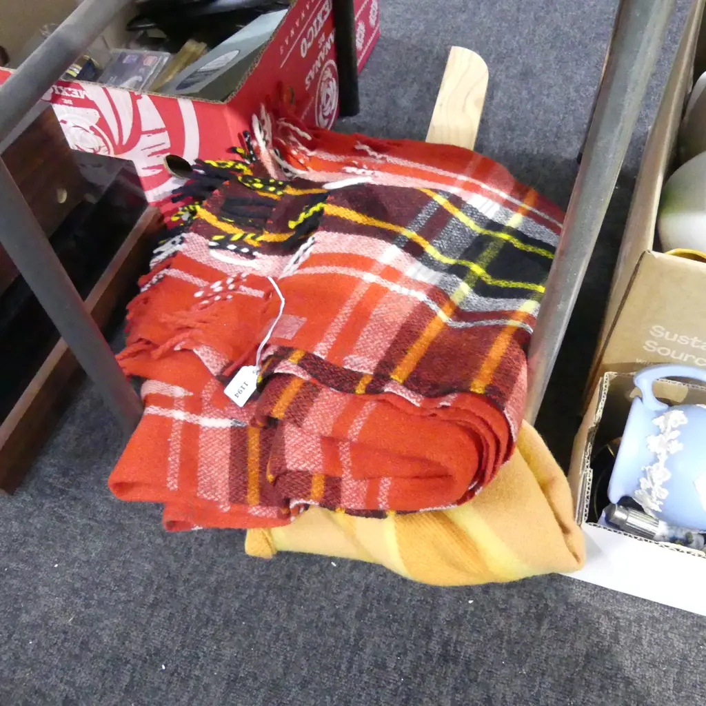 2 RETRO WOOLEN BLANKETS; RED & ORANGE Image 1++
