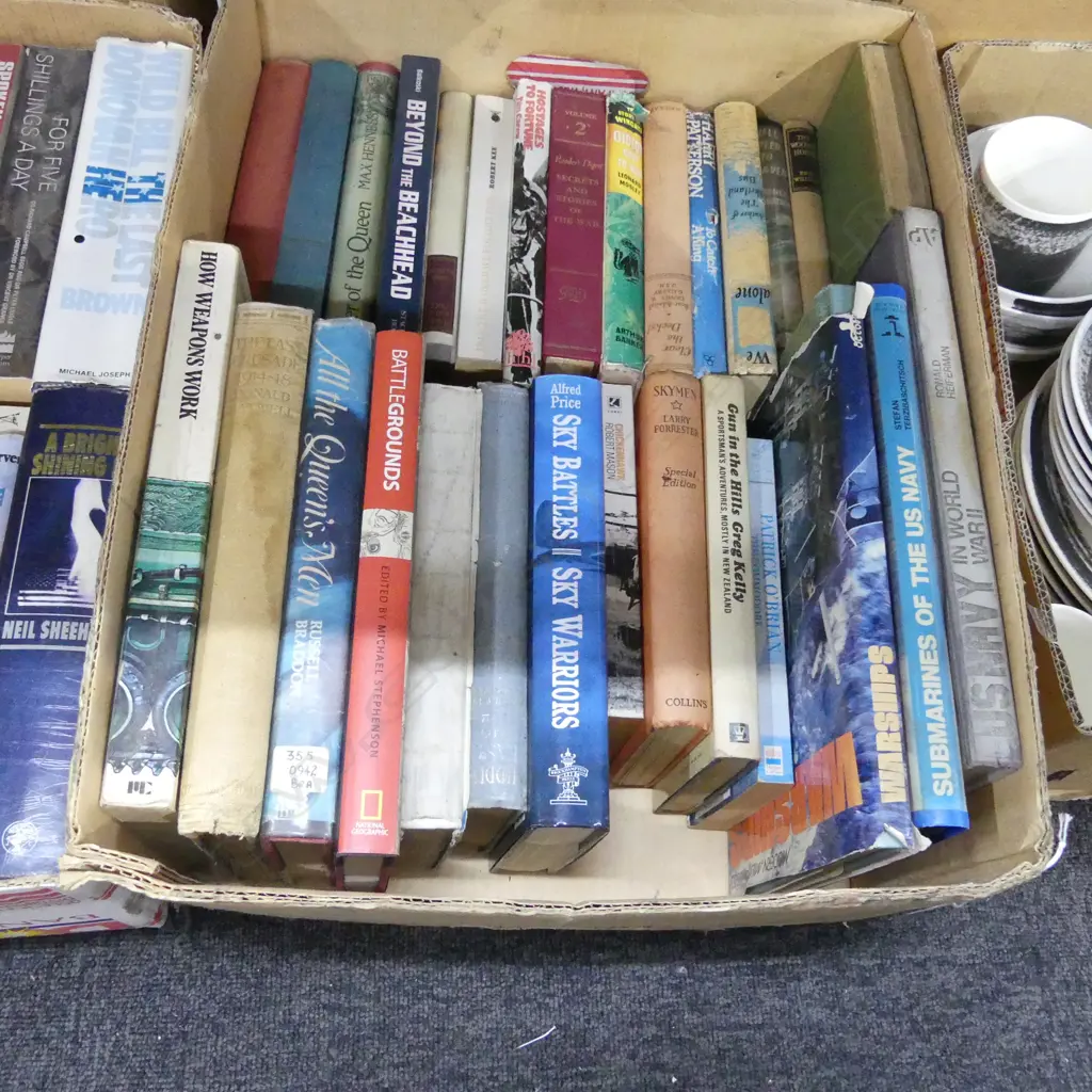 BOX LOT BOOKS; MILITARY INTEREST Image 1++
