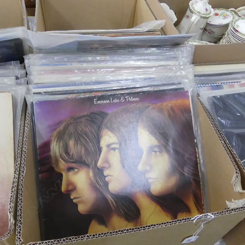 GOOD BOX LOT VINYL RECORDS Image 1++
