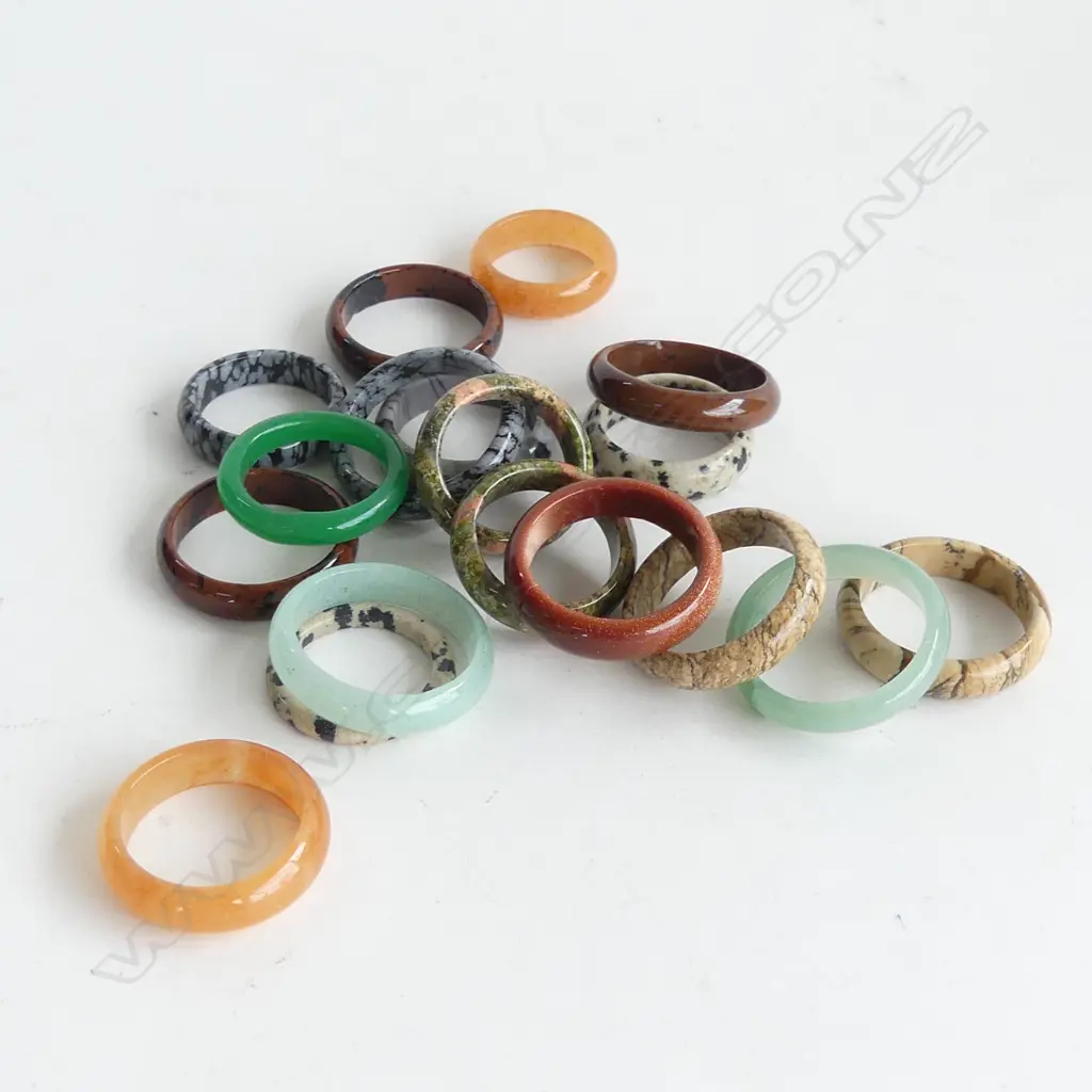18 ASST NATURAL STONE BAND RINGS Image 1++
