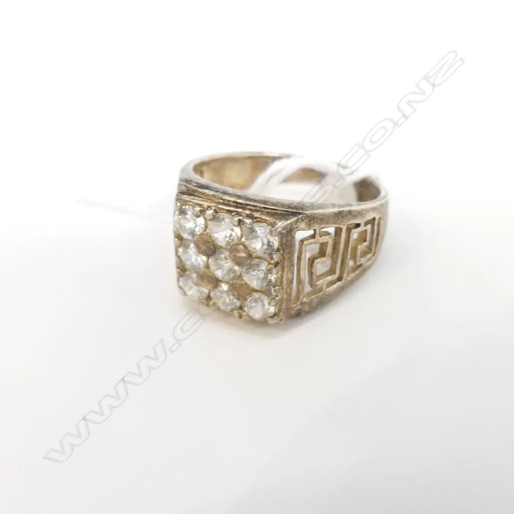 LGE SILVER & CZ SIGNET TYPE RING 9 STONES Image 1++