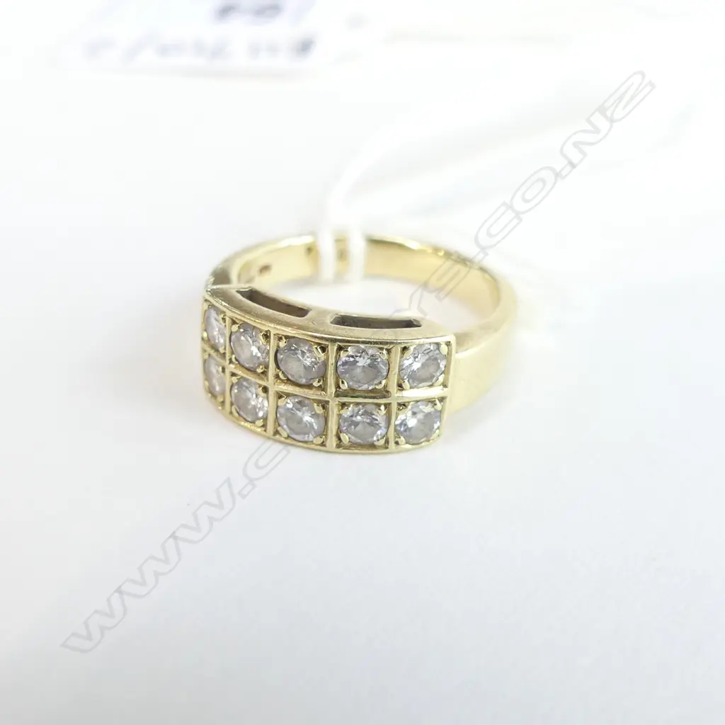 14ct GOLD & 10 DIAMOND RING 5.38gm., SIZE L Image 1++