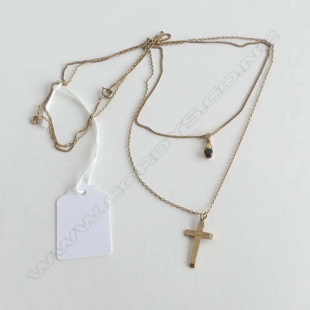 2X 9ct PENDANTS: 1 CROSS 1 W SAPPHIRE + 1 9CT GOLD CHAIN. 3.5gms Image 1++