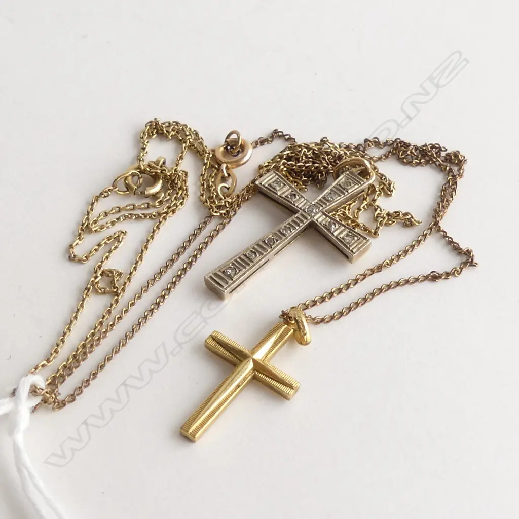 2 CRUCIFIX NECKLACES 1 ON 9CT CHAIN 5.85 GRAMS TOTAL ONE WITH DIAMONDS Image 1++