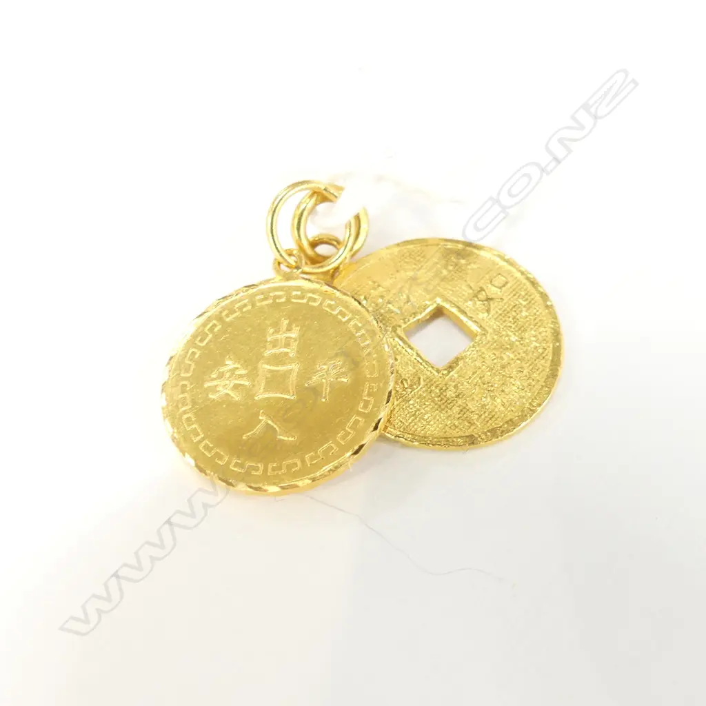 2X 22 CT GOLD CHARMS 5.6 GRAMS Image 1++